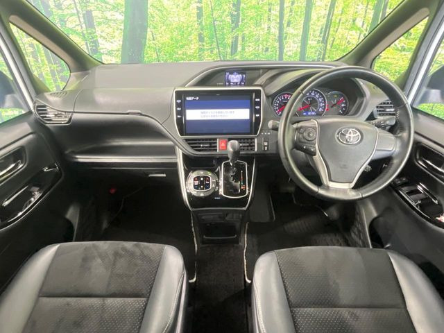 ヴォクシー2.0 ZS 煌III