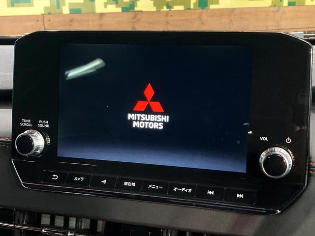 アウトランダーPHEV 2.4 P 4WD