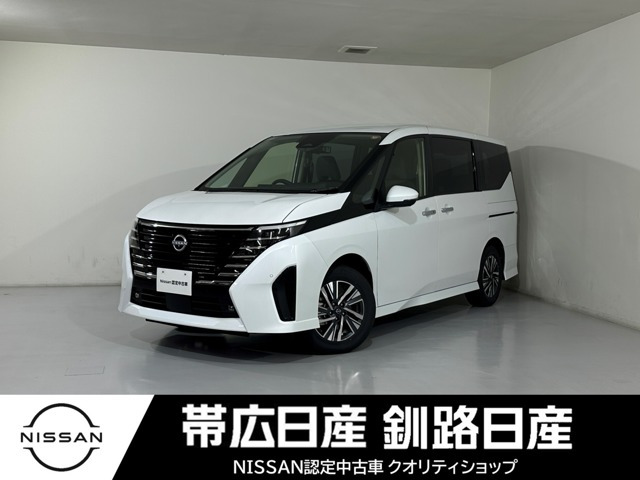 セレナ1.4 e-4ORCE ハイウェイスターV 4WD
