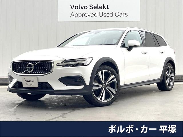 V60クロスカントリーB5 AWD プロ 4WD
