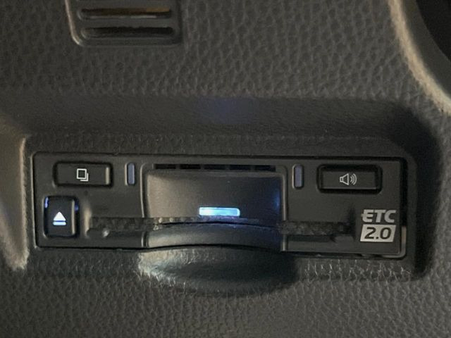 【ETC】高速道路の料金所をストレスなく通過!話題のスポットやサービスエリアに多い「スマートIC」利用時は必須のアイテムです。当店でセットアップを実施、ご納車当日からすぐにご利用いただけます!