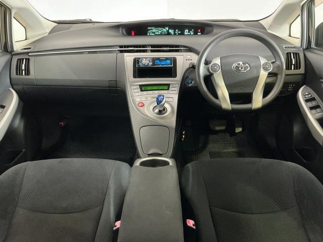 プリウス1.8 S