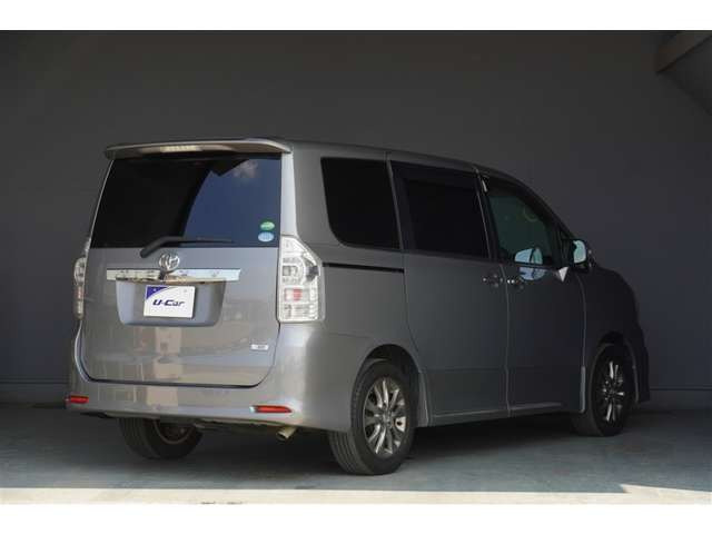 ヴォクシー2.0 ZS 煌Z
