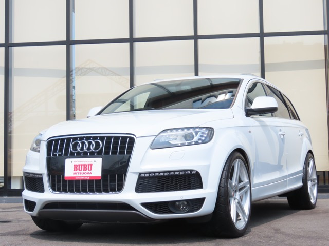Q73.0 TFSI クワトロ Sラインパッケージ 4WD