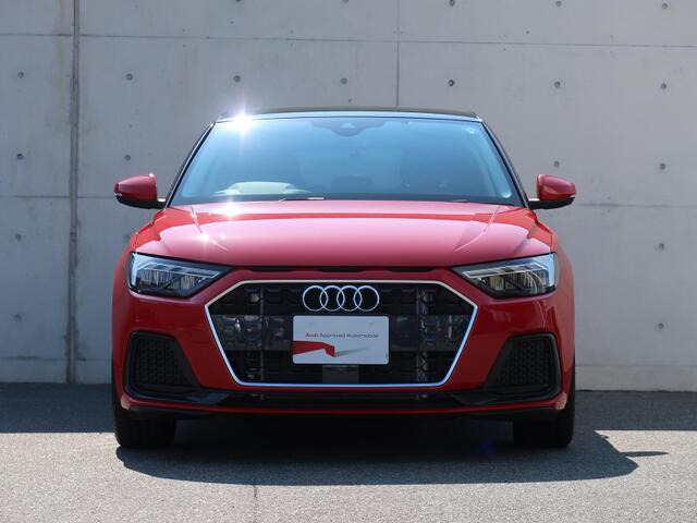 A1スポーツバック25 TFSI アドバンスド