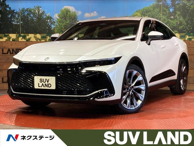 クラウンクロスオーバー2.5 G アドバンスト レザー パッケージ E-Four 4WD