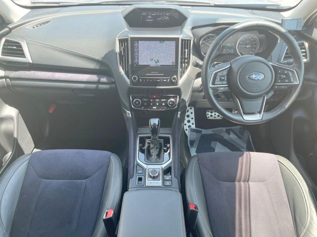 フォレスター1.8 スポーツ 4WD