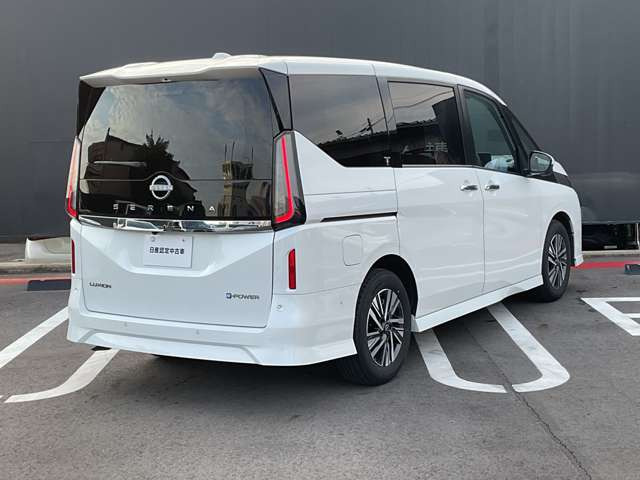 セレナ1.4 e-POWER ルキシオン