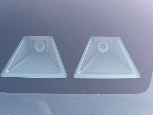 【トヨタセーフティセンス】走行中に前方の車両等を認識し、衝突しそうな時は警報とブレーキで衝突回避と被害軽減をアシスト。より安全にドライブをお楽しみいただけます。