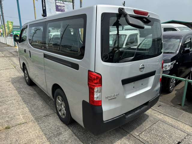 NV350キャラバン2.5 DX ロング ディーゼル 4WD