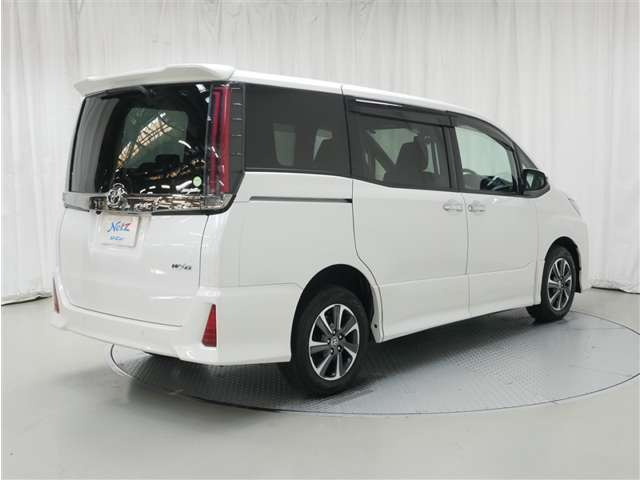 ノア2.0 Si W×B II 4WD