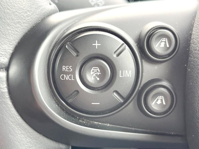 �����[�_�[�N���[�Y�R���g���[��:�O�̎ԂƂ̎Ԋԋ��������ɂƂ�A��葬�x�Ŏ������s���Ă���鎟����̃N���[�Y�R���g���[��!��ɍ������H�⎩���Ԑ�p���H�Ŏg�p����֗��ȋ@�\�ł�!
