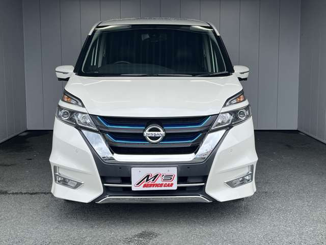 セレナ1.2 e-POWER ハイウェイスターV