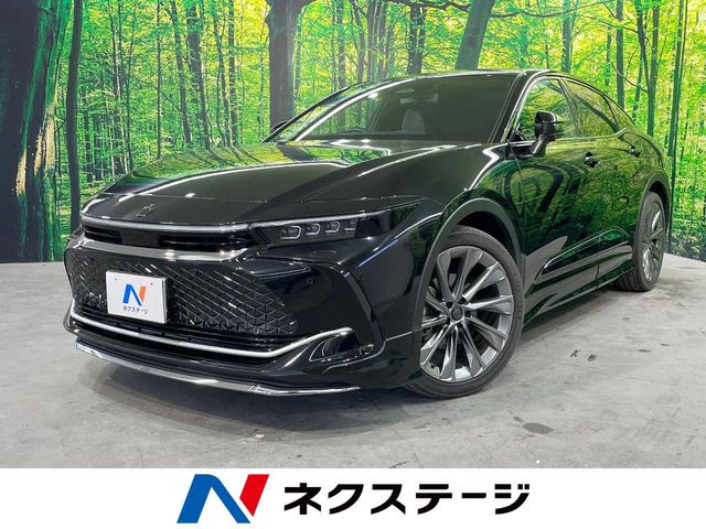 クラウンクロスオーバー2.5 G アドバンスト レザー パッケージ E-Four 4WD