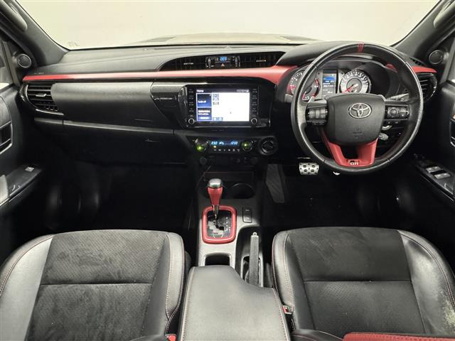 ハイラックス2.4 Z GRスポーツ ディーゼル 4WD