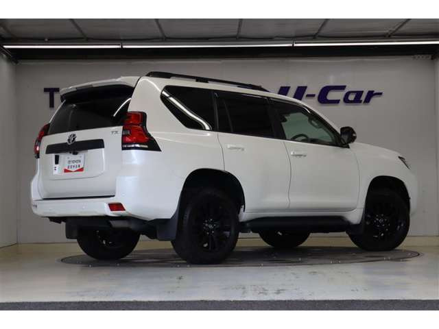 ランドクルーザープラド2.7 TX Lパッケージ マットブラック エディション 4WD