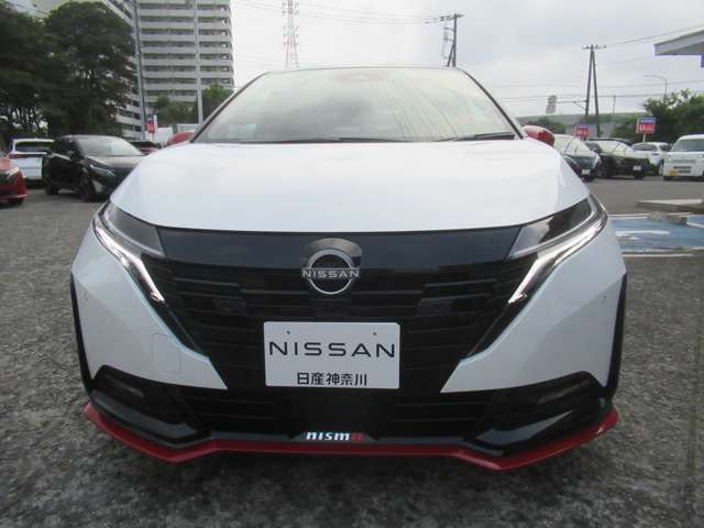 ノートオーラ1.2 NISMO チューンド e-POWER 4WD
