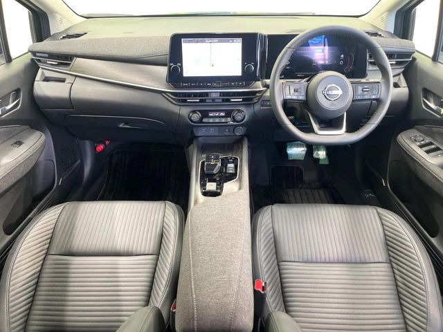 ノートオーラ1.2 G レザーエディション