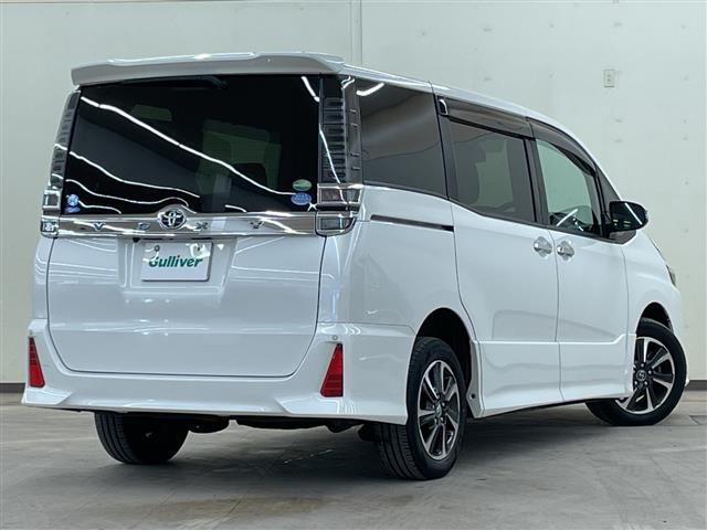 ヴォクシー2.0 ZS 煌