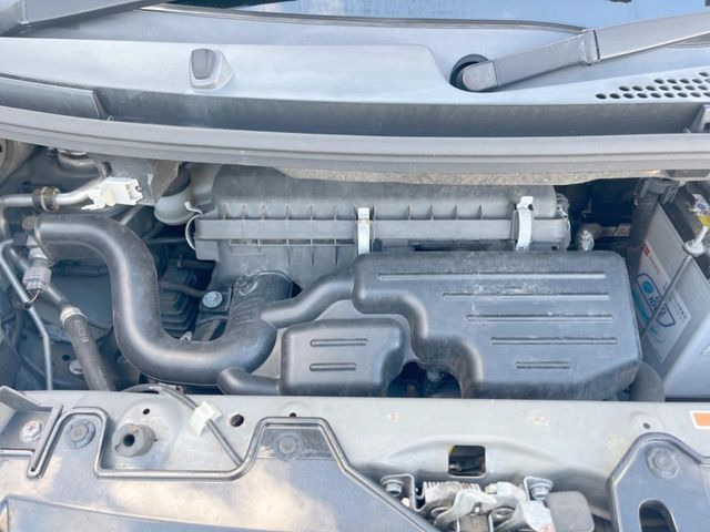 親切・丁寧な専門メカニックスタッフが応対!・車検・点検整備・事故等の修理などアフターサービスも安心。お車のカスタマイズもネクステージのサービススタッフまでご相談ください!