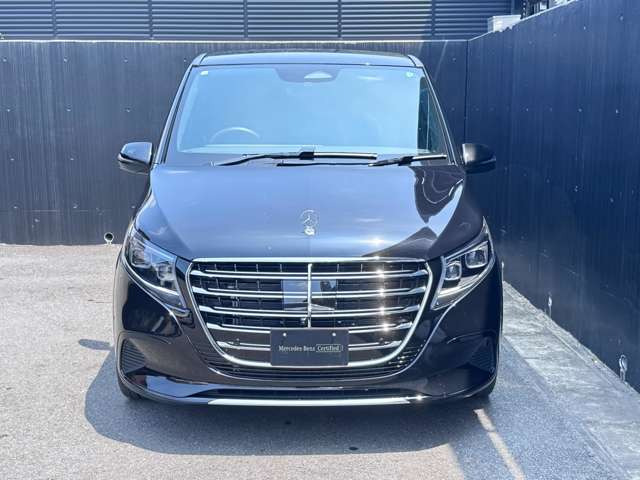 VクラスV220d エクスクルーシブ ロング プラチナスイート