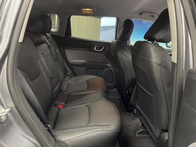 ���㕔���Ȃ��C�ɂȂ�悤�ȃL�Y�E�����ւ��蓙�A�傫�ȃ_���[�W�͂Ȃ��A�ǍD�ȏ�Ԃł��B
