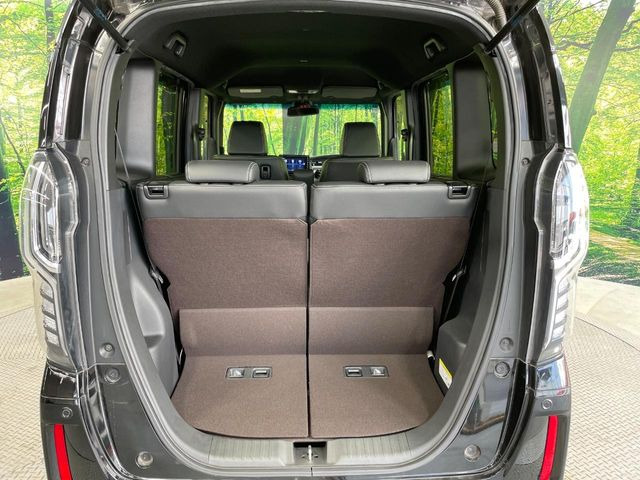 普段のお買い物や通勤、送迎等に十分な荷室スペースを確保しております。セカンドシートを倒すと、大きな荷物の積載も可能です♪