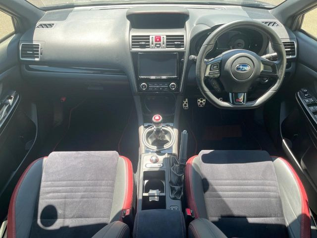 WRXSTI 2.0 タイプS 4WD