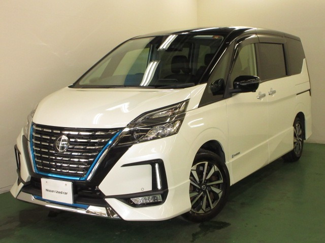 セレナ1.2 e-POWER ハイウェイスターV