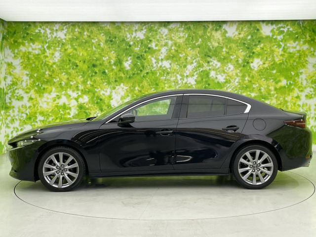MAZDA3セダン2.0 20S Lパッケージ