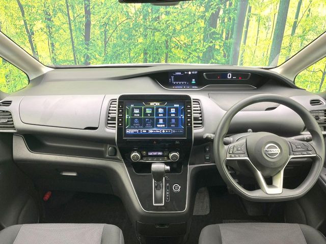 セレナ2.0 XV