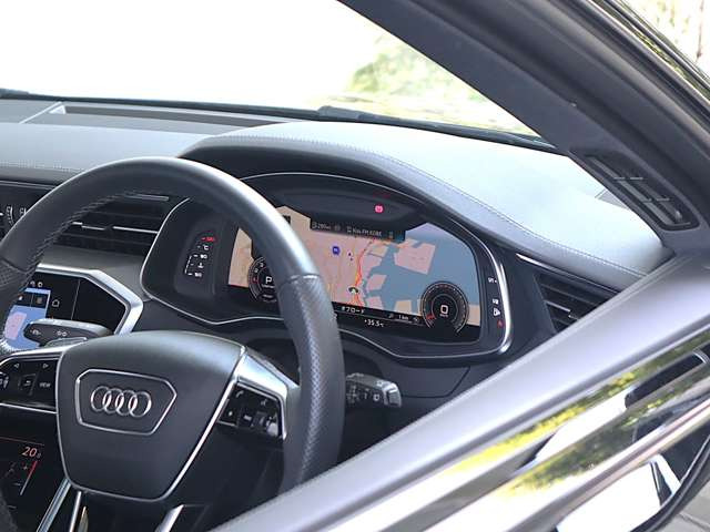A6アバント45 TFSI クワトロ Sライン 4WD