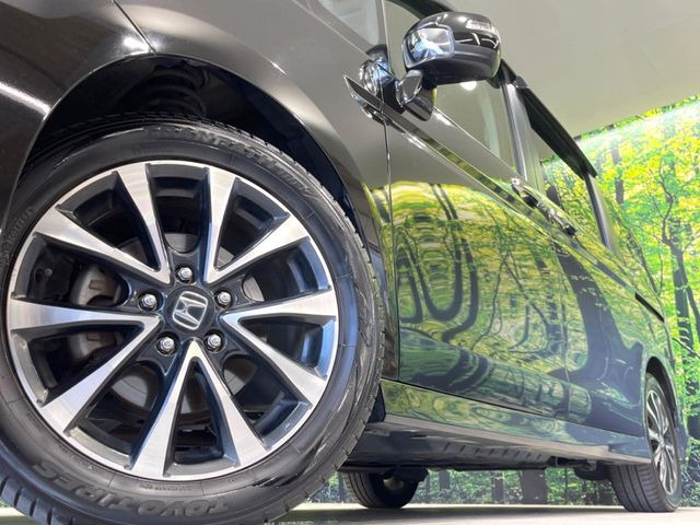 �y����17�C���`�A���~�z�C�[���z�O�ςɃ}�b�`���������A���~�z�C�[���𑕒����Ă���܂��B�e��ЊO�A���~�z�C�[����A�X�^�b�h���X�^�C�����戵�����Ă���܂��B���񂲑��k����������