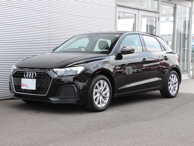 A1スポーツバック25 TFSI アドバンスド