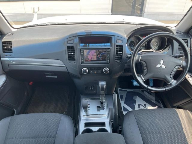 パジェロ3.8 ショート VR-II 4WD