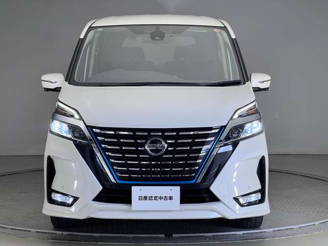 セレナ1.2 e-POWER ハイウェイスターV
