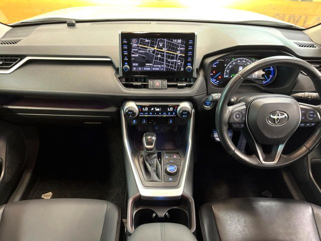 RAV42.5 ハイブリッド G E-Four 4WD