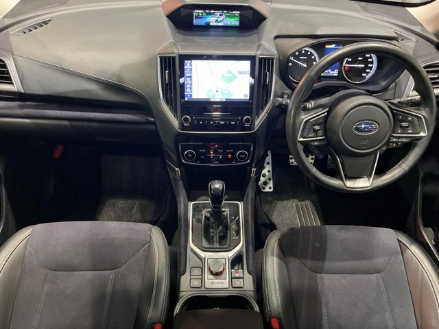 フォレスター1.8 スポーツ 4WD