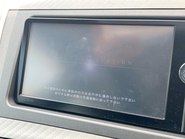 プリウス1.8 S