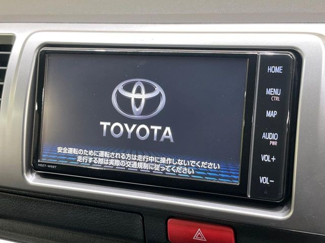 ハイエースバン