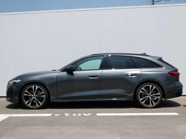 A5アバントTFSI クワトロ 150kW Sラインパッケージ 4WD