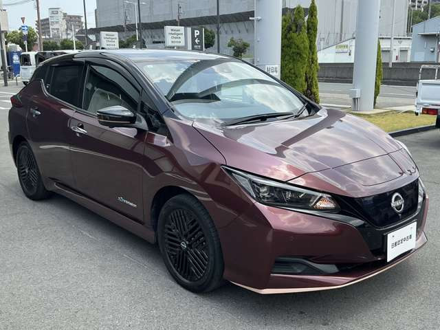 リーフe+ X 90周年記念車