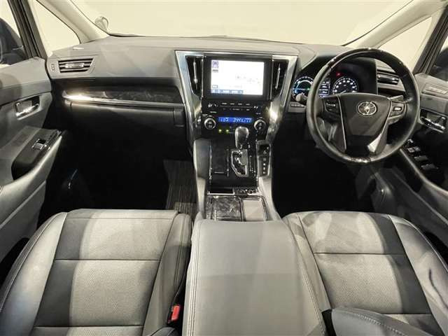 アルファードハイブリッド 2.5 SR Cパッケージ E-Four 4WD