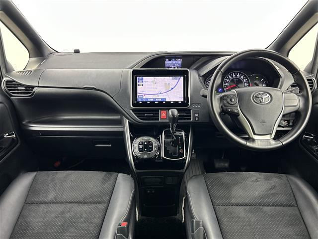 ヴォクシー2.0 ZS 煌III