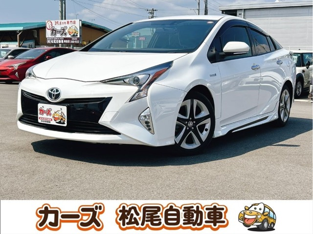 プリウス1.8 S