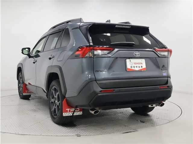 RAV42.5 ハイブリッド アドベンチャー オフロードパッケージ II E-Four 4WD