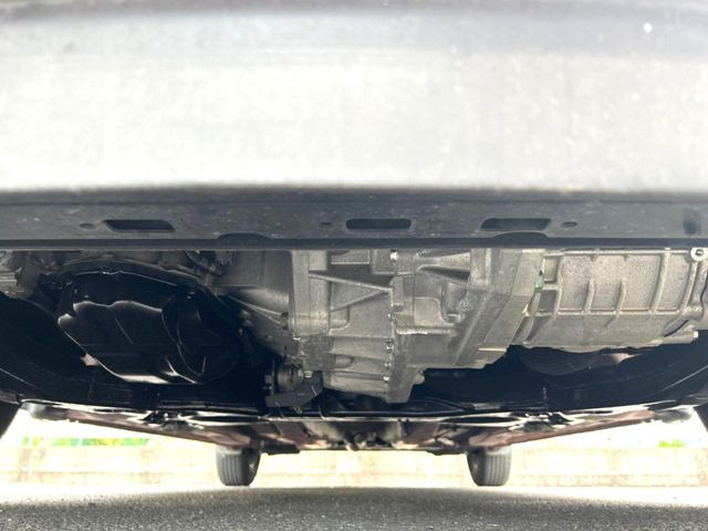 下回りがきれいなうちに、防錆加工の施工がオススメ。降雪地域はもちろん、沿岸部にお住いの方や、趣味でマリン・ウィンタースポーツをされる方にご好評いただいております。