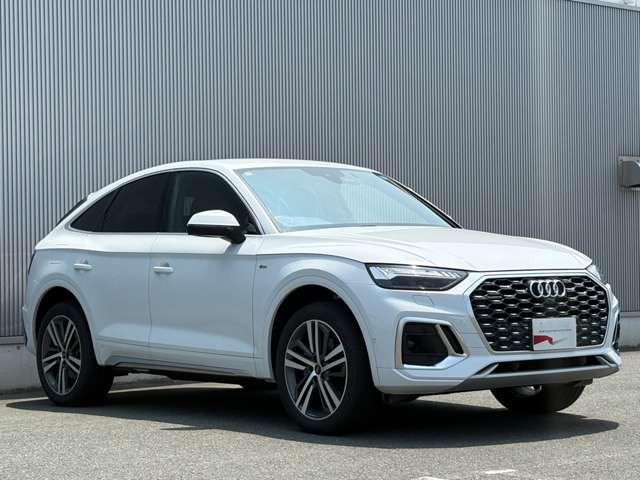 Q5スポーツバックSライン ダイナミック エディション ディーゼル 4WD