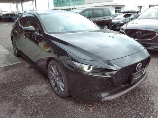 MAZDA3ファストバック1.8 XD バーガンディ セレクション