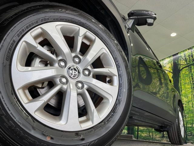 �y16�C���`�A���~�z�C�[���z�O�ςɃ}�b�`�����A���~�z�C�[���𑕒����Ă���܂��B�e��A���~�z�C�[����A�X�^�b�h���X�^�C�����戵�����Ă���܂��B���񂲑��k����������